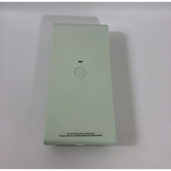 Tech Candy UV Light Phone Sanitizer Box, Mint Green, For Smartphones NIB - Picture 4 of 6